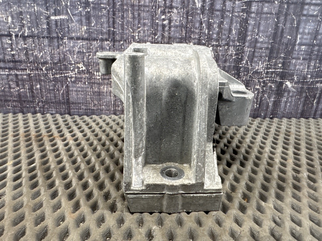 Подушка двигателя, 3730 рублей, Красноярск