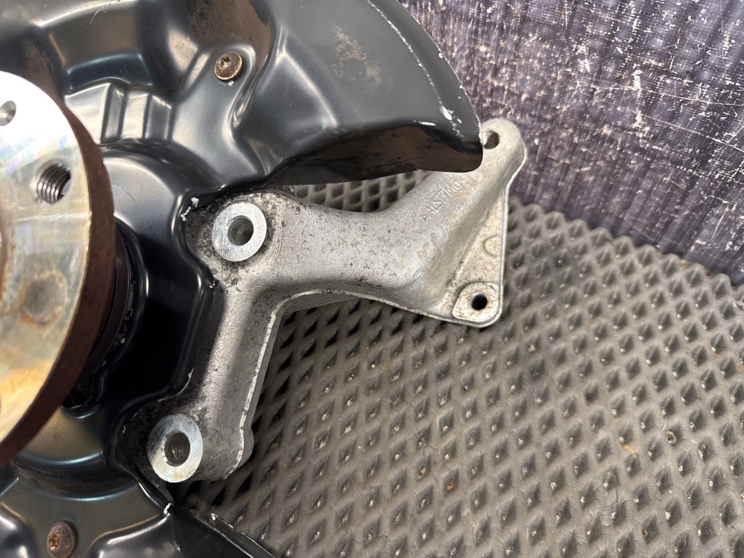 Поворотный кулак, 3430 рублей, Красноярск