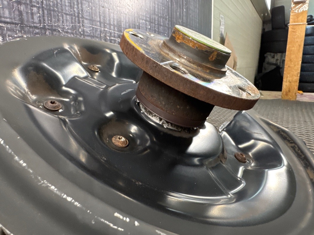 Поворотный кулак, 3430 рублей, Красноярск