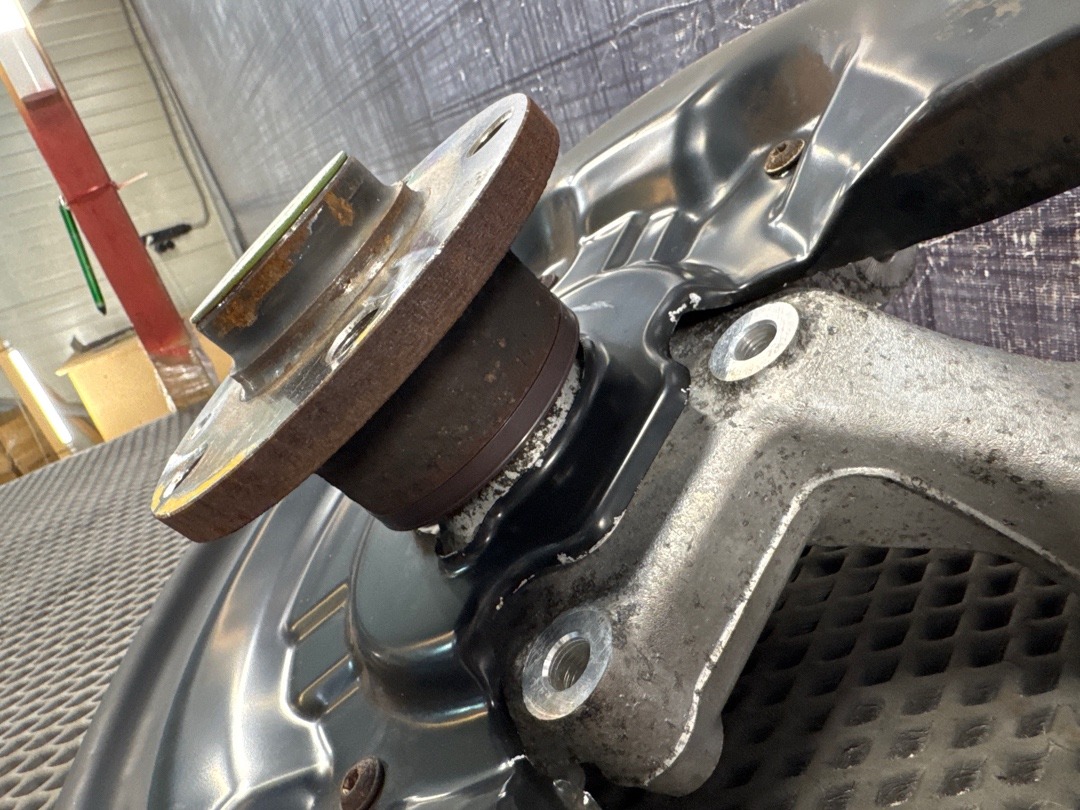 Поворотный кулак, 3430 рублей, Красноярск