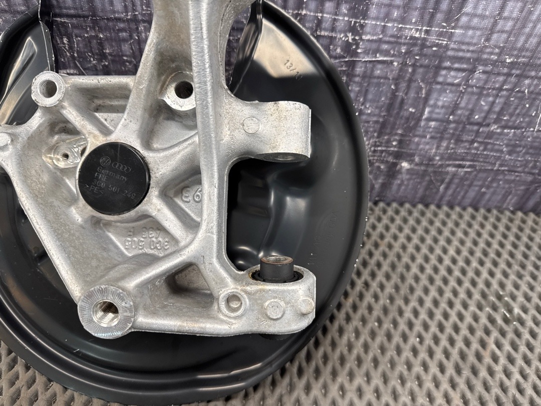 Поворотный кулак, 3430 рублей, Красноярск