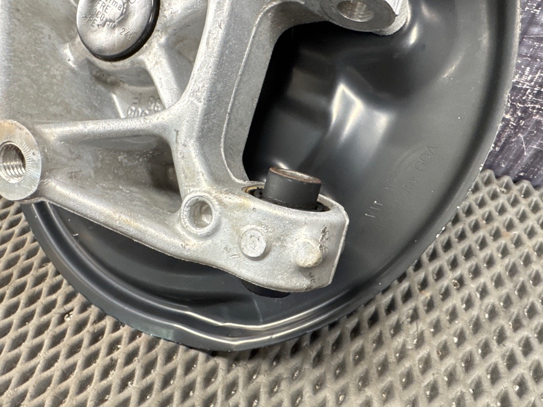 Поворотный кулак, 3430 рублей, Красноярск