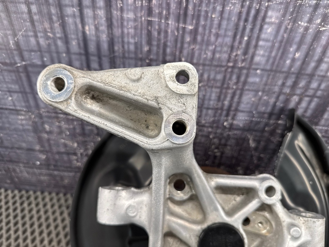 Поворотный кулак, 3430 рублей, Красноярск