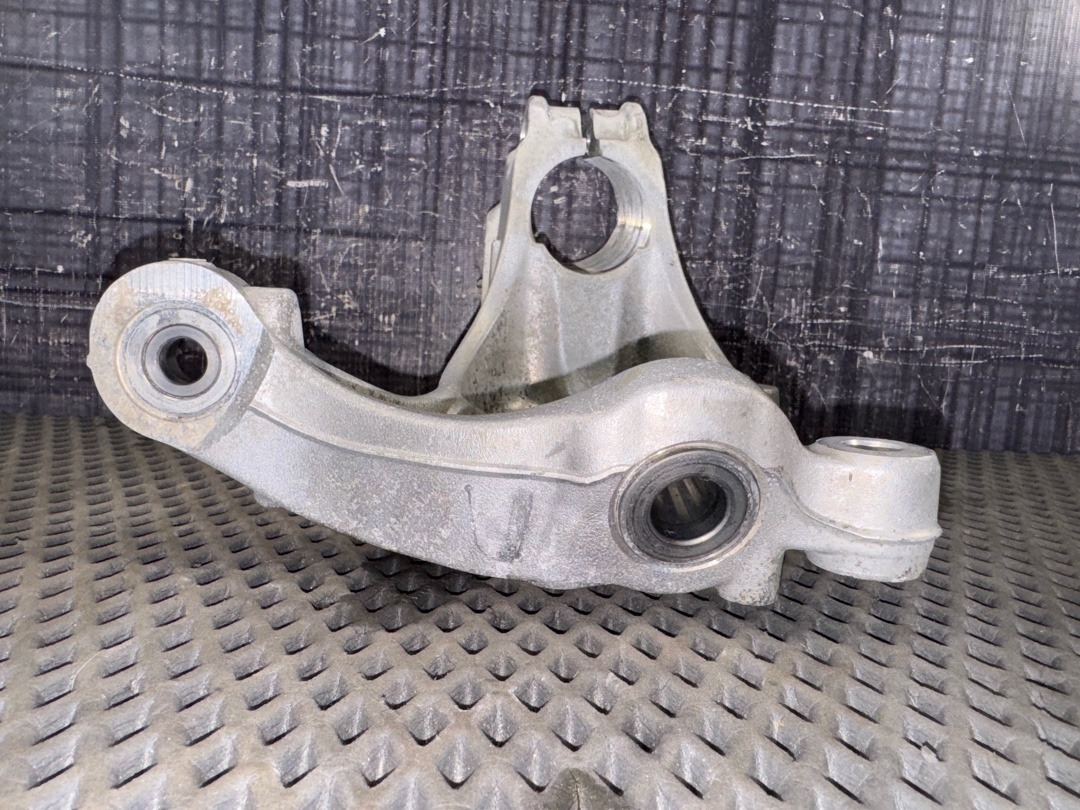 Поворотный кулак, 4320 рублей, Красноярск