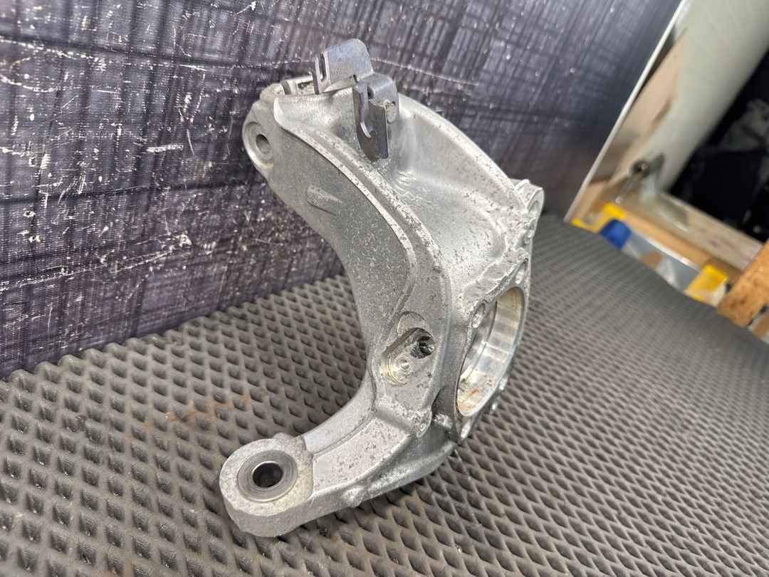 Поворотный кулак, 4320 рублей, Красноярск