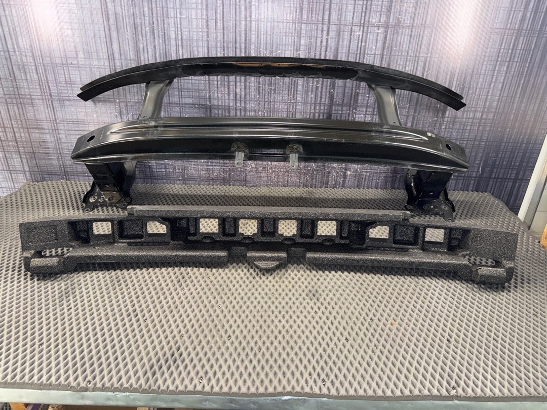 Усилитель бампера, 5860 рублей, Красноярск