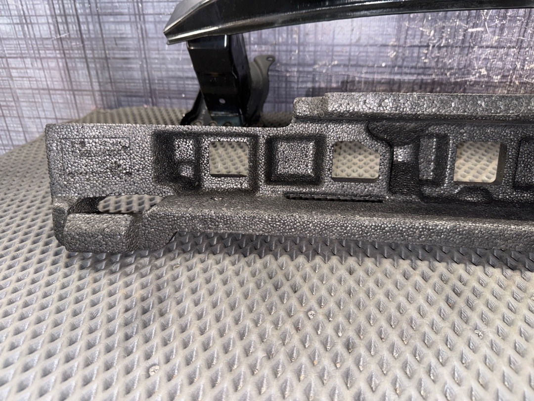 Усилитель бампера, 5860 рублей, Красноярск