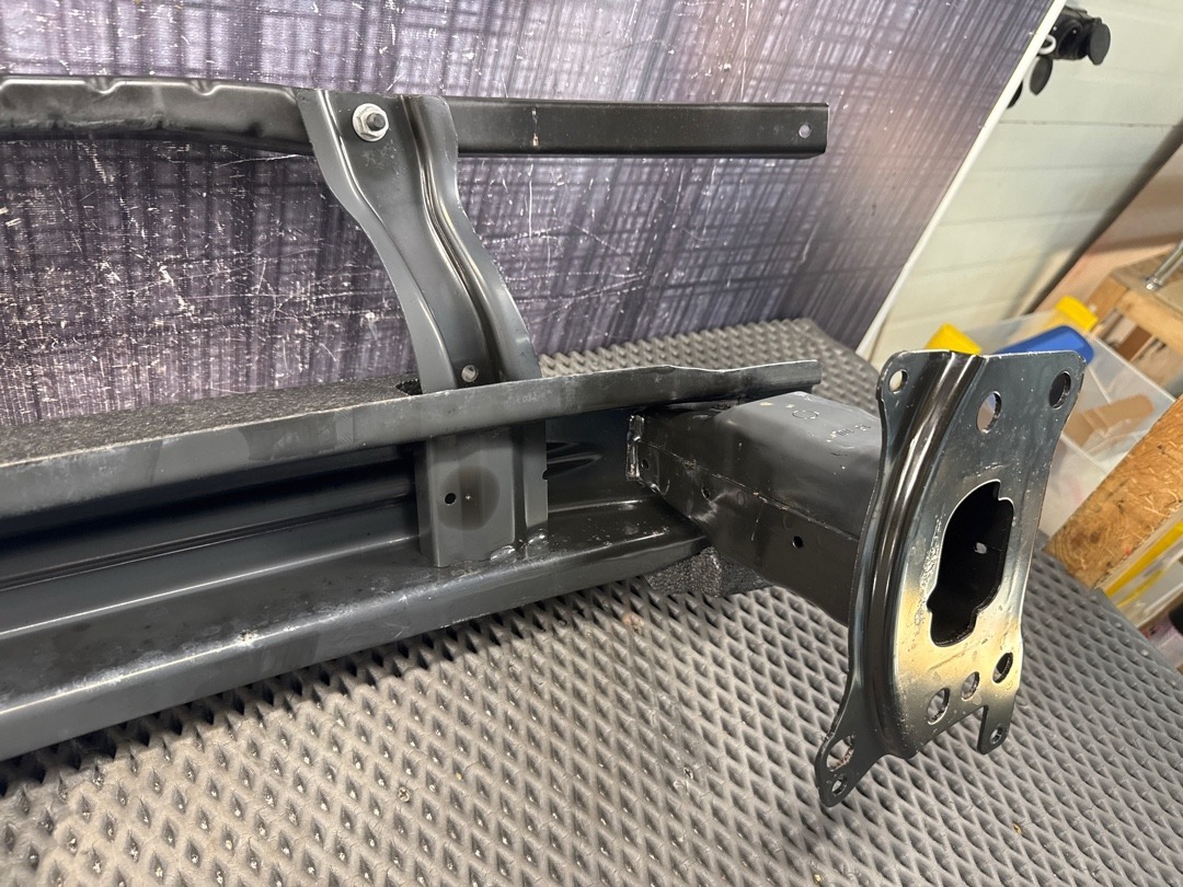 Усилитель бампера, 5860 рублей, Красноярск