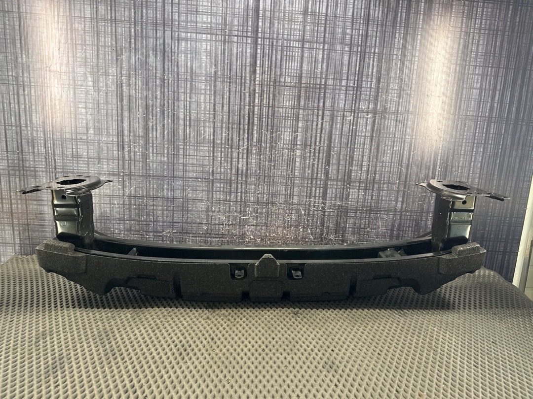 Усилитель бампера, 5860 рублей, Красноярск