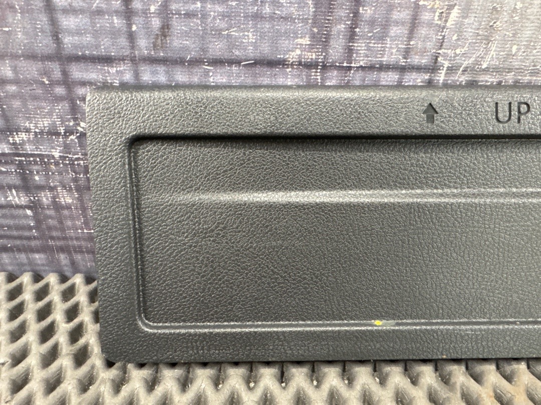 Пластик багажника, 470 рублей, Красноярск