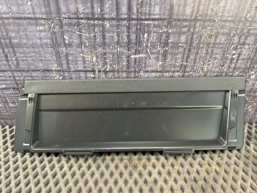 Пластик багажника, 470 рублей, Красноярск