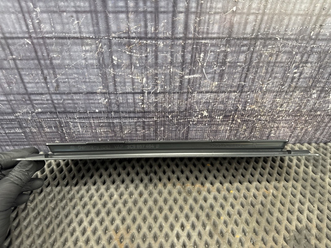 Пластик багажника, 470 рублей, Красноярск