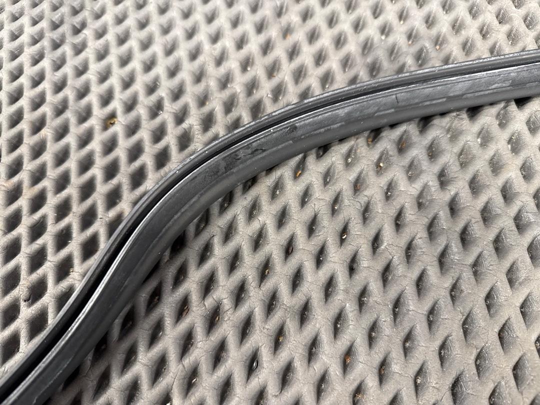 Подкапотный уплотнитель, 920 рублей, Красноярск