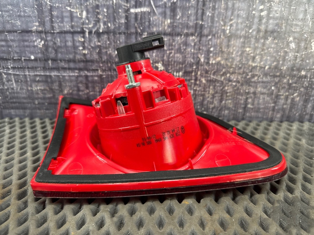 Фонарь в крышку багажника, 3860 рублей, Красноярск