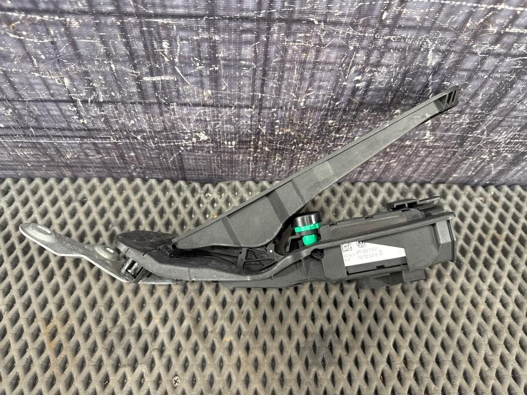 Педаль газа, 1140 рублей, Красноярск