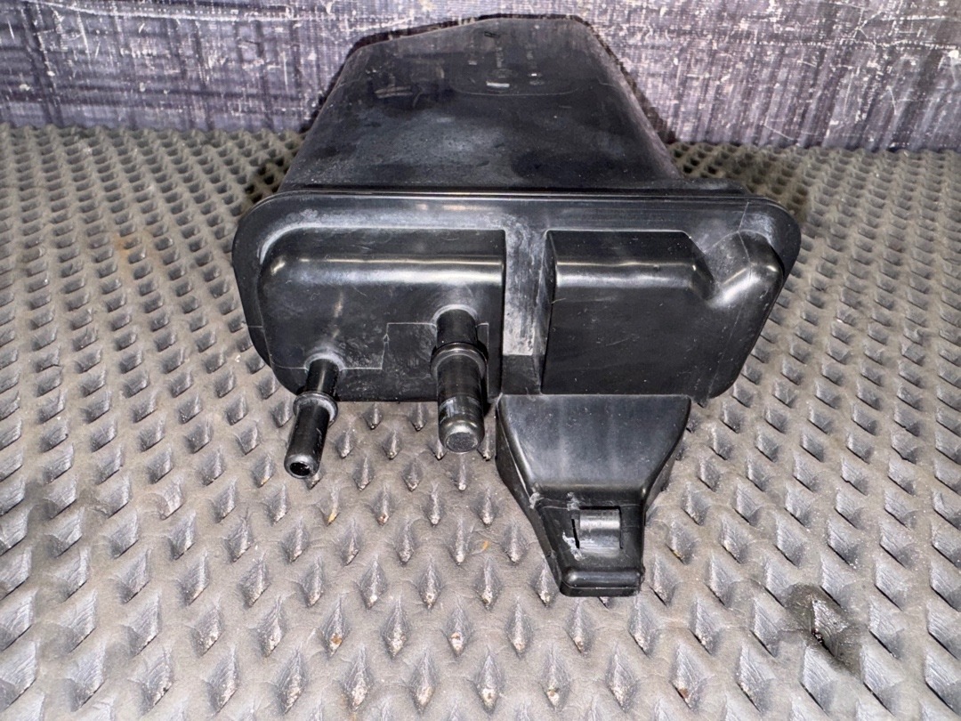 Адсорбер (фильтр паров топлива), 1470 рублей, Красноярск