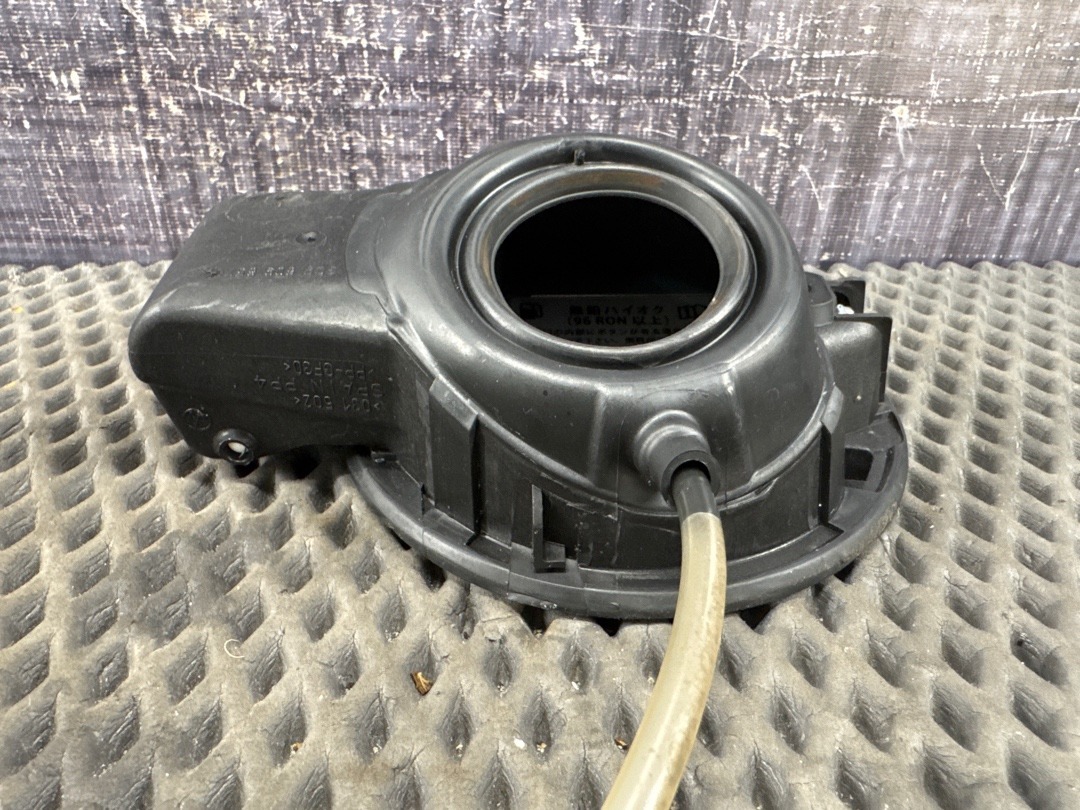 Лючок бензобака, 2630 рублей, Красноярск