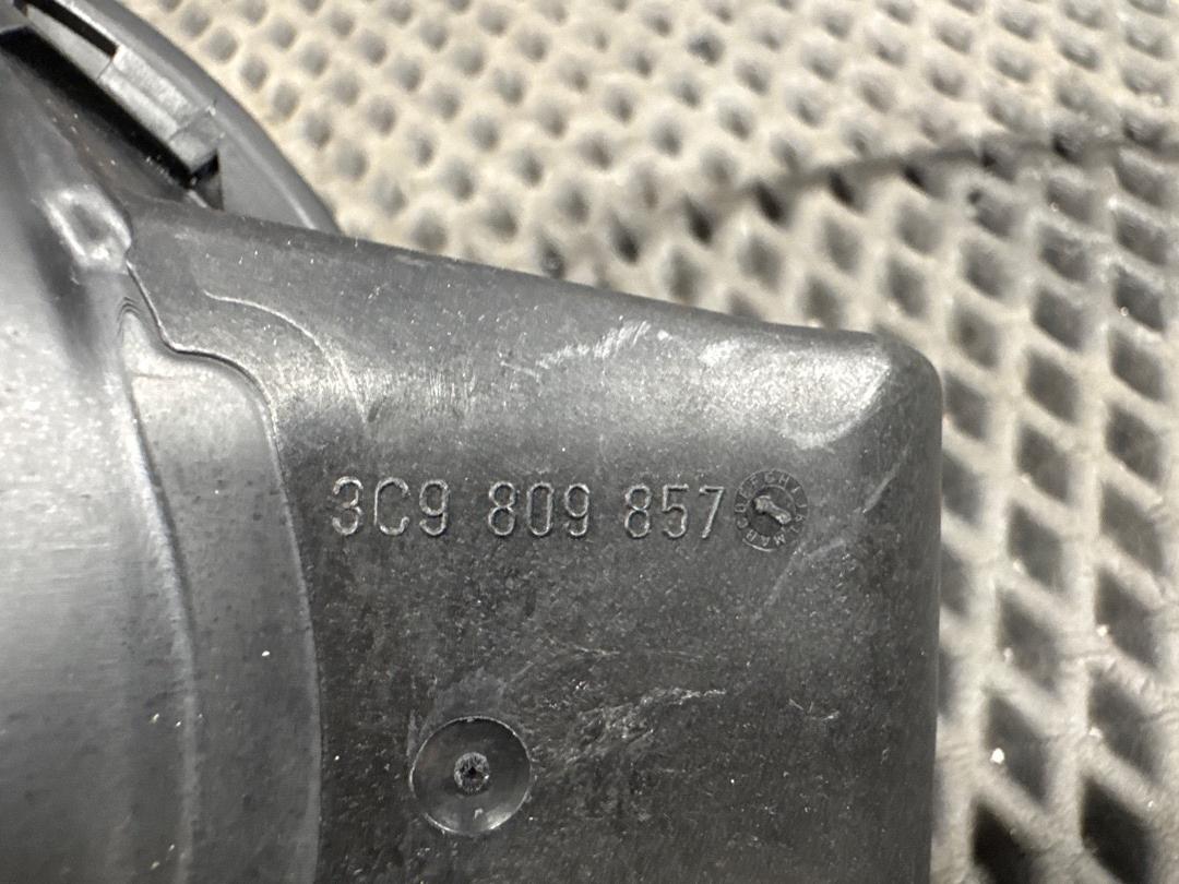 Лючок бензобака, 2630 рублей, Красноярск