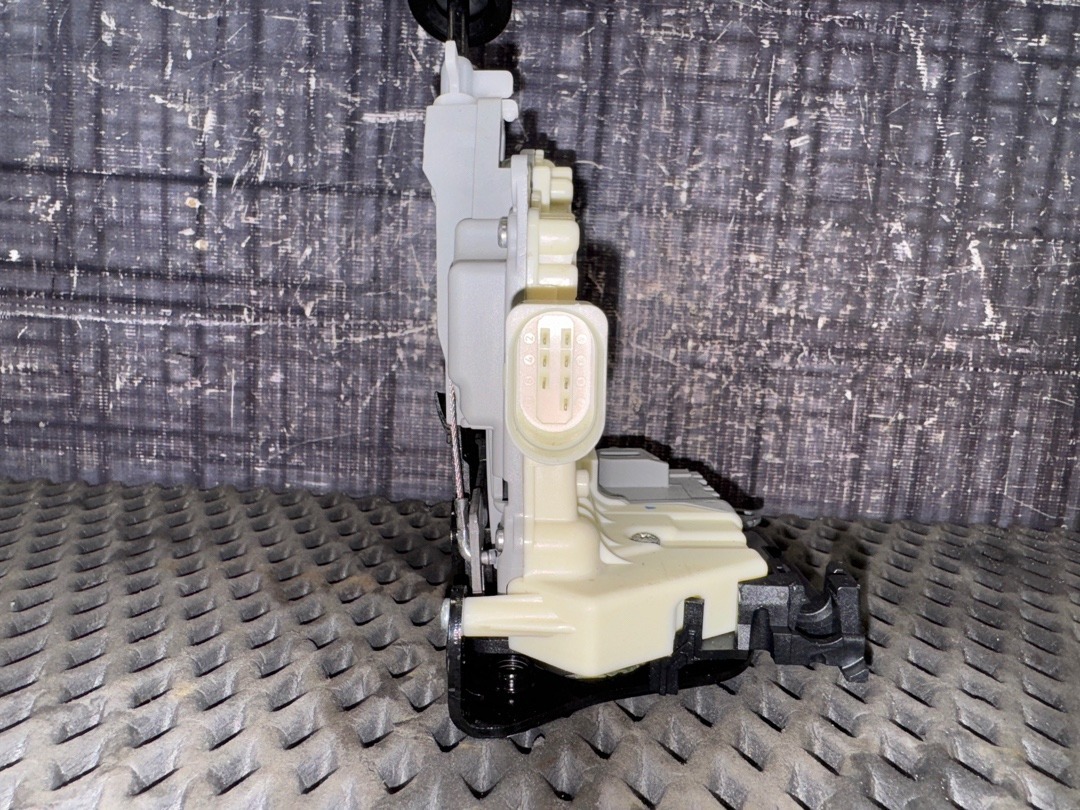 Замок двери, 1570 рублей, Красноярск