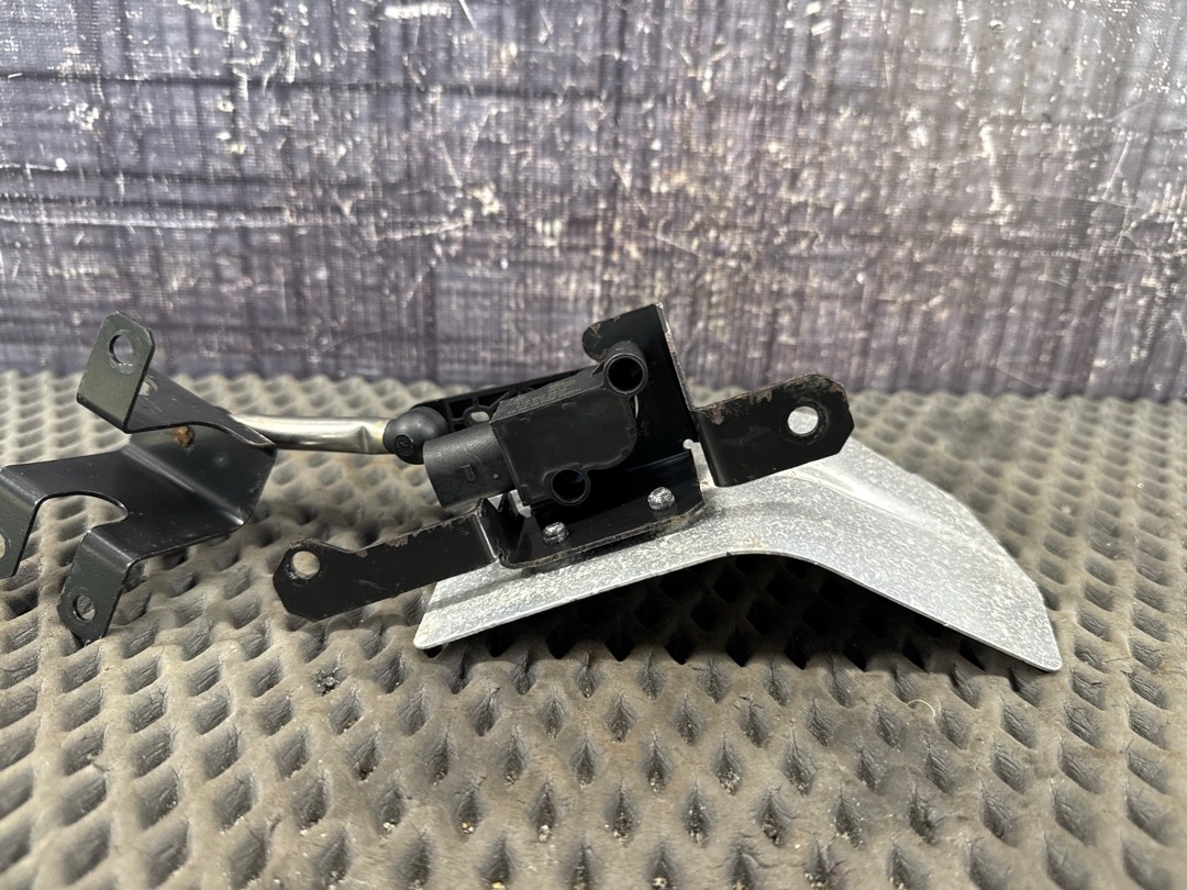 Датчик уровня подвески, 3070 рублей, Красноярск