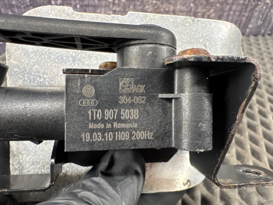 Датчик уровня подвески, 3070 рублей, Красноярск