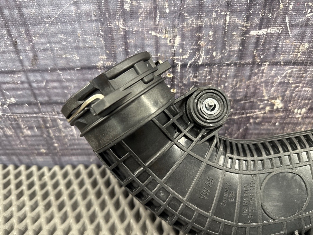 Патрубок интеркуллера, 2540 рублей, Красноярск