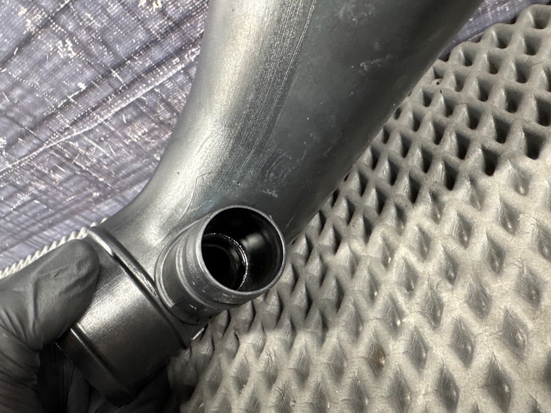 Патрубок впускной, 1520 рублей, Красноярск