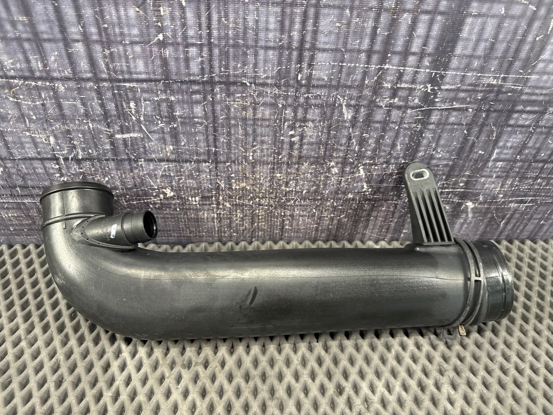 Патрубок впускной, 1520 рублей, Красноярск