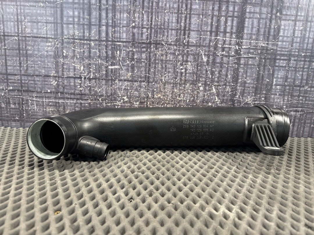 Патрубок впускной, 1520 рублей, Красноярск