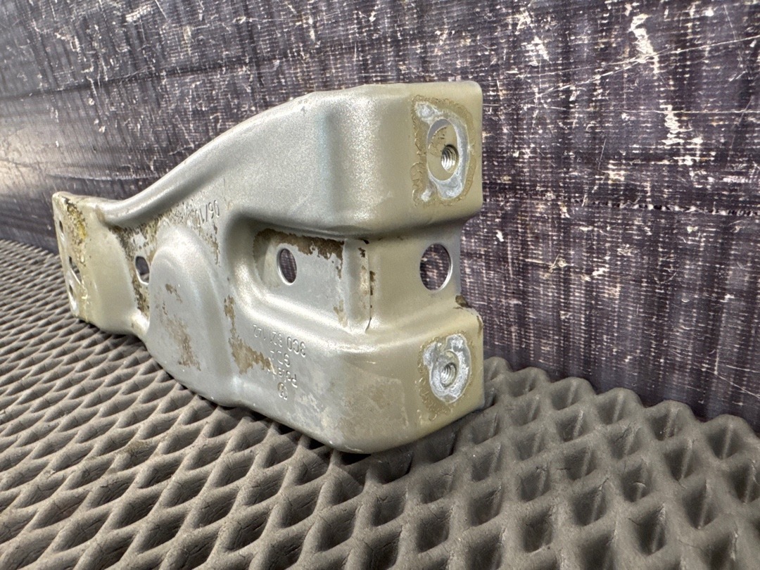 Крепление крыла, 810 рублей, Красноярск