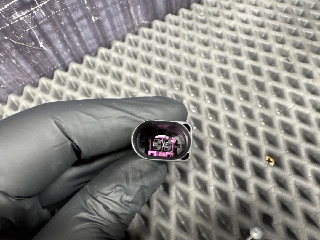 Замок капота, 1670 рублей, Красноярск