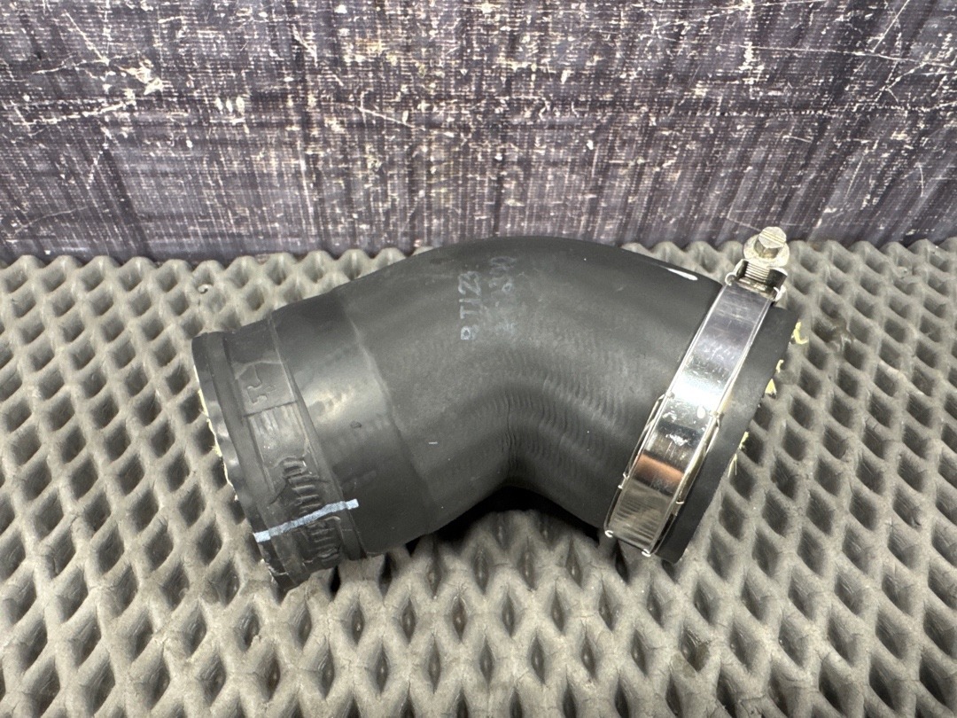 Патрубок интеркуллера, 1120 рублей, Красноярск