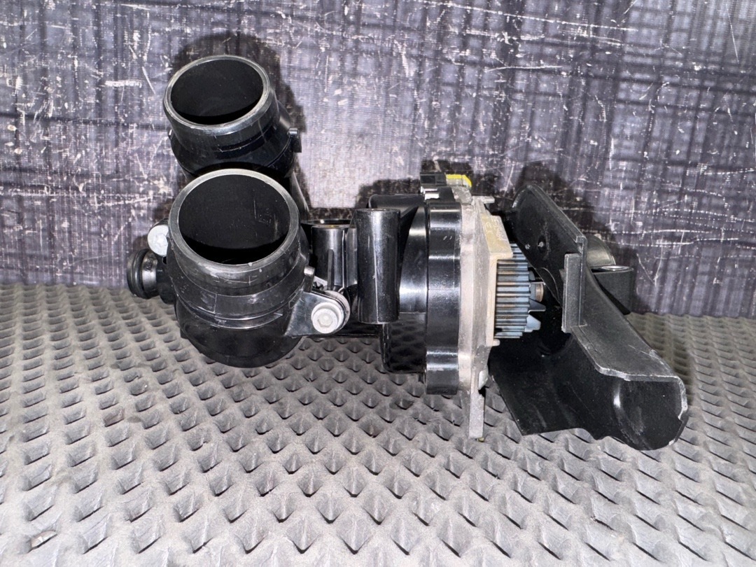 Помпа, 6910 рублей, Красноярск