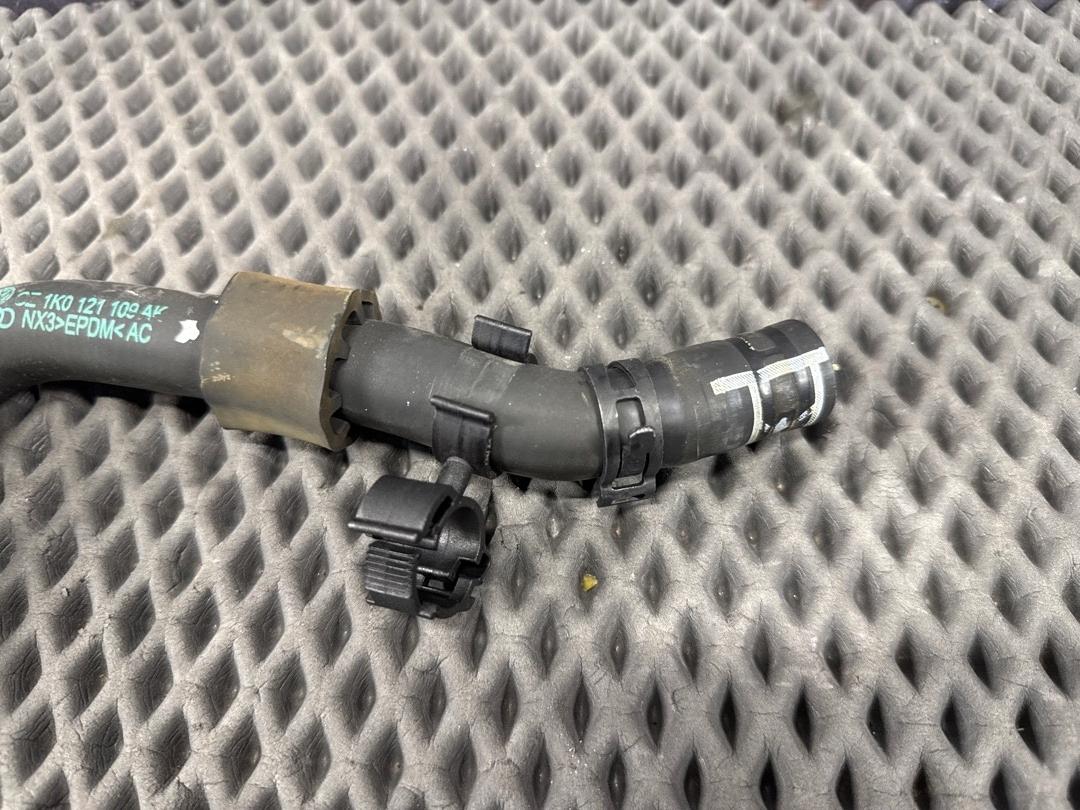 Шланг системы охлаждения, 840 рублей, Красноярск