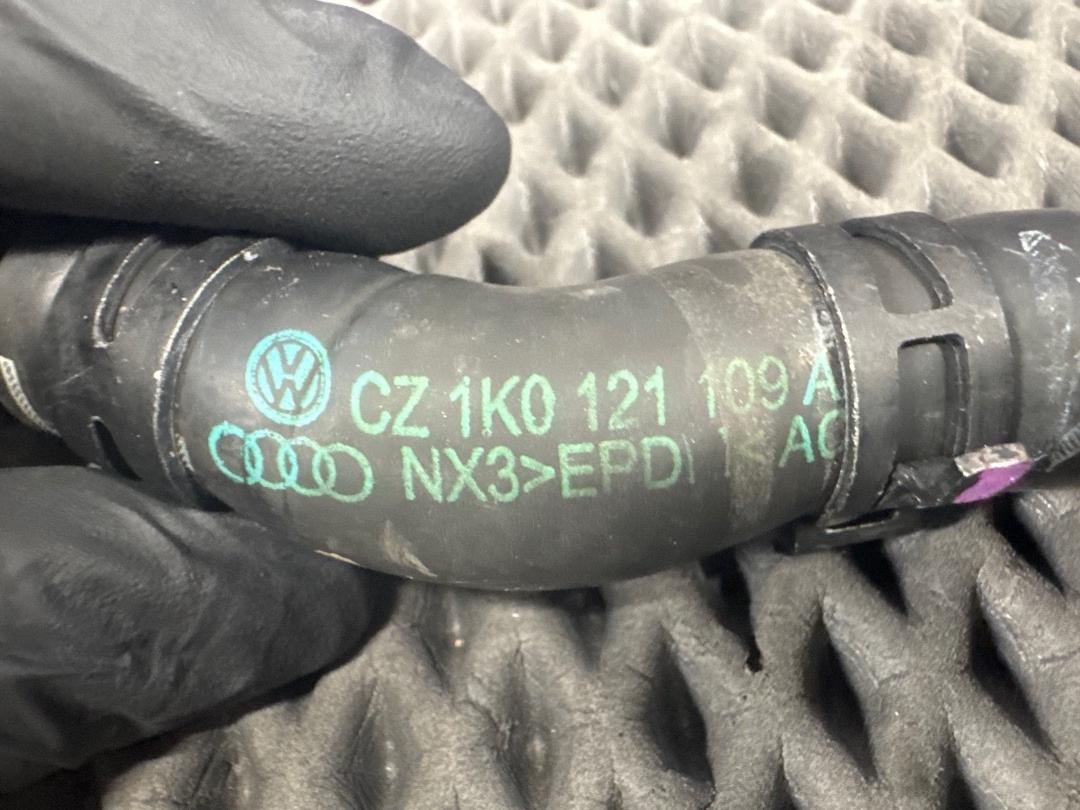 Шланг системы охлаждения, 840 рублей, Красноярск