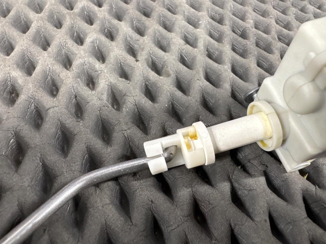 Замок лючка бензобака, 1420 рублей, Красноярск