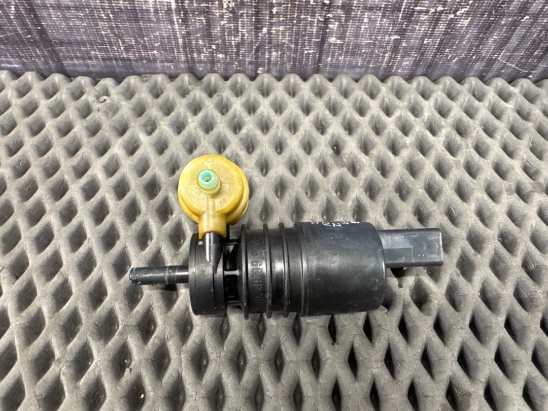 Мотор бачка стеклоомывателя, 980 рублей, Красноярск