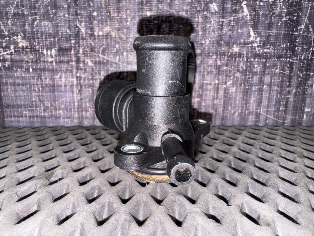 Фланец системы охлаждения, 1360 рублей, Красноярск