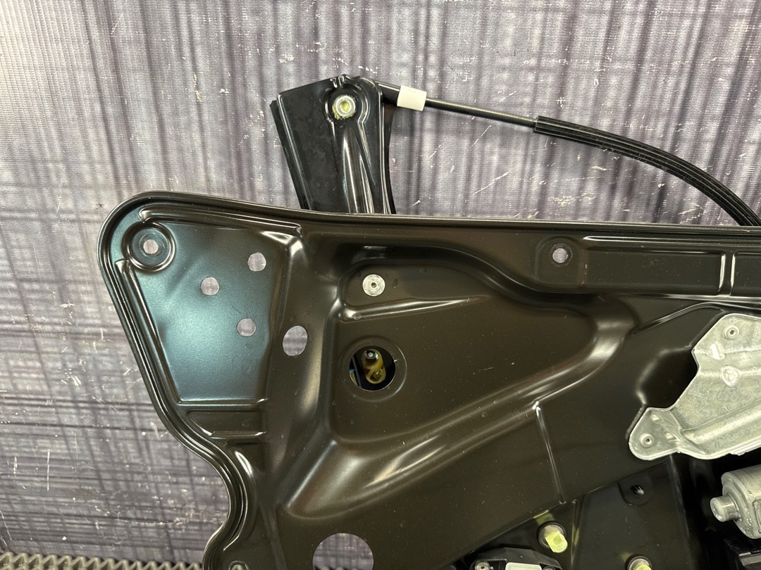 Стеклоподъемник, 2860 рублей, Красноярск