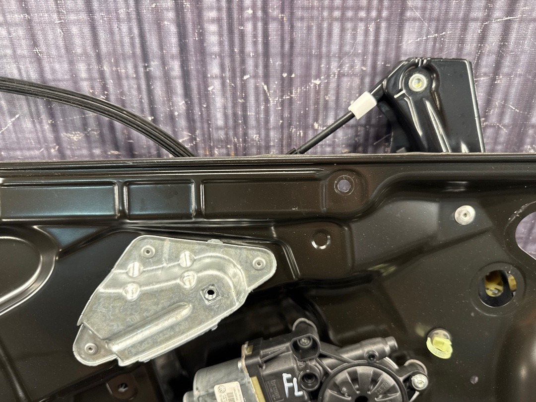 Стеклоподъемник, 2860 рублей, Красноярск