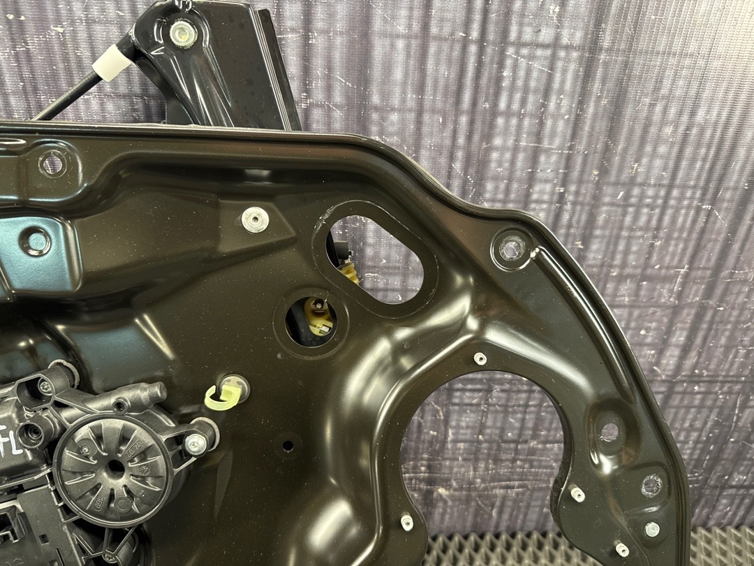 Стеклоподъемник, 2860 рублей, Красноярск