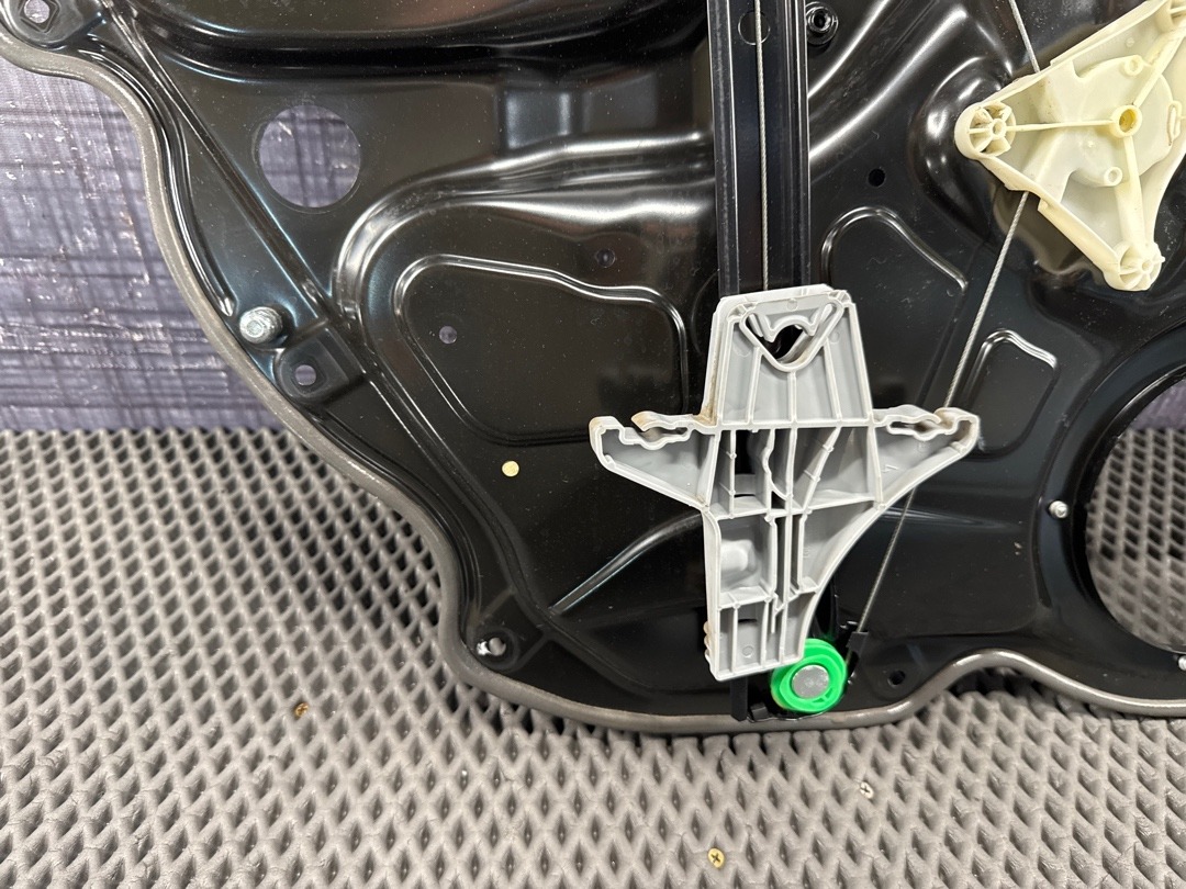 Стеклоподъемник, 1560 рублей, Красноярск