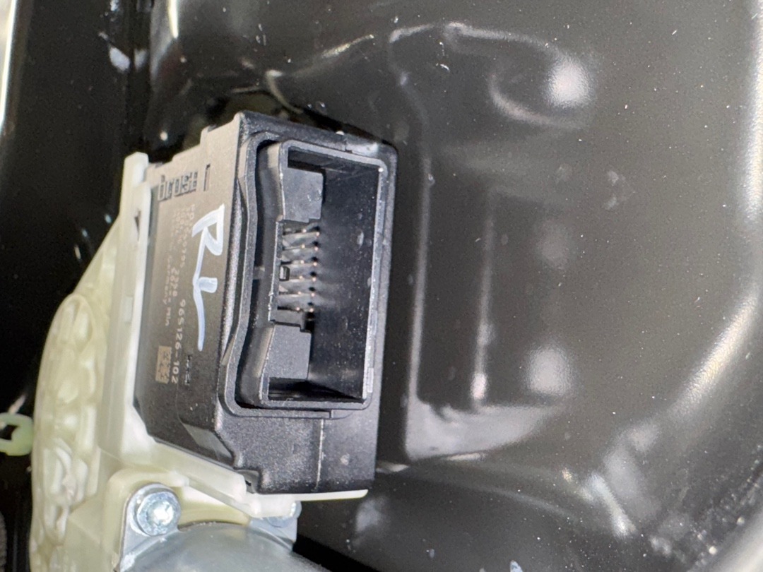 Стеклоподъемник, 1560 рублей, Красноярск