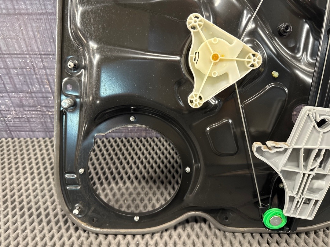 Стеклоподъемник, 1560 рублей, Красноярск