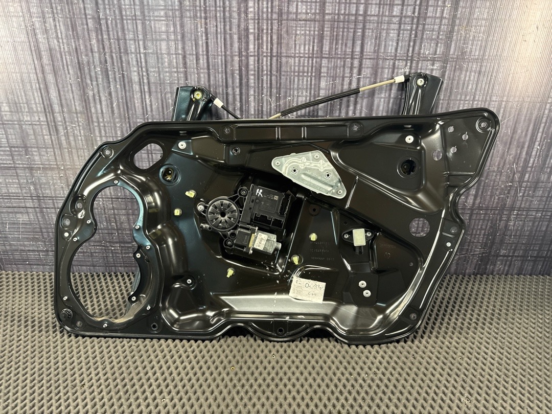 Стеклоподъемник, 2860 рублей, Красноярск