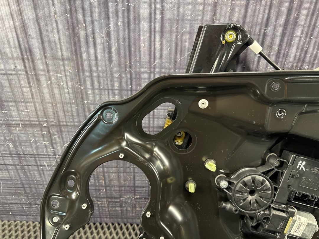 Стеклоподъемник, 2860 рублей, Красноярск