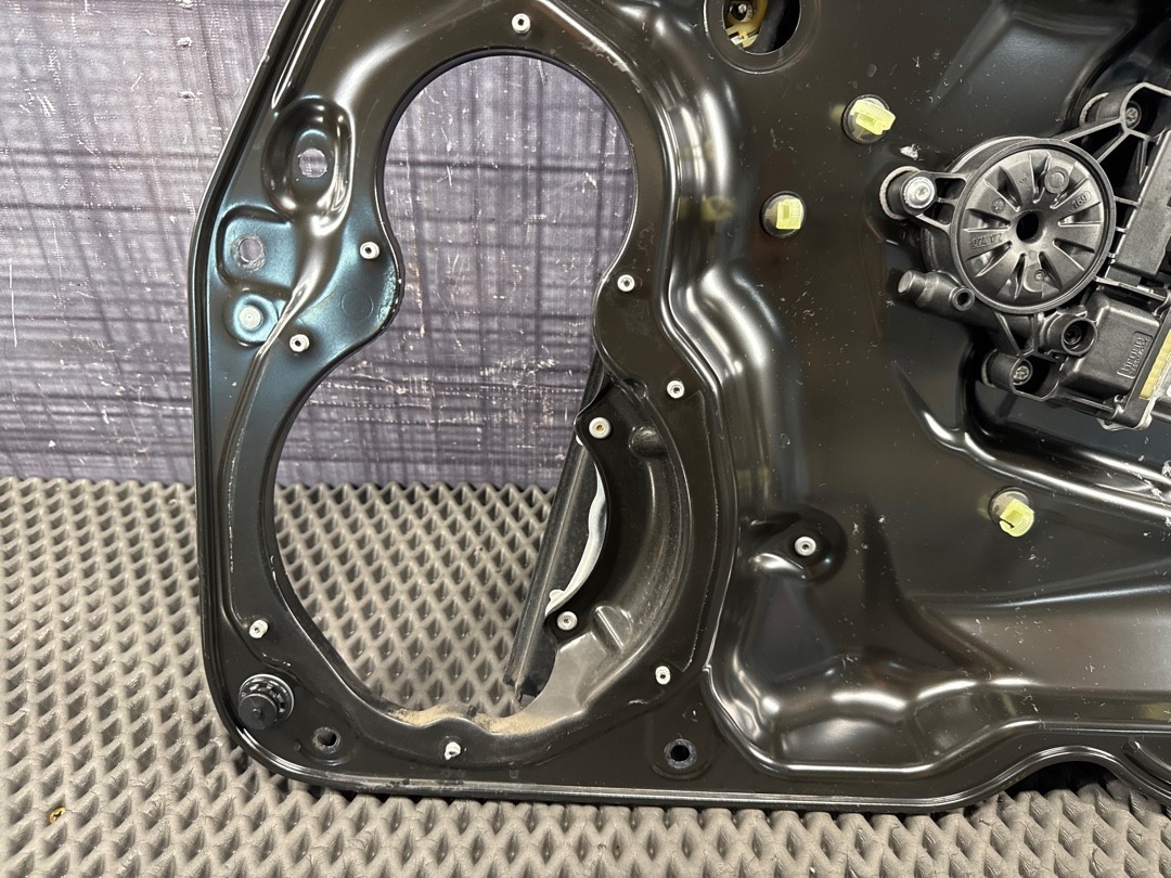 Стеклоподъемник, 2860 рублей, Красноярск