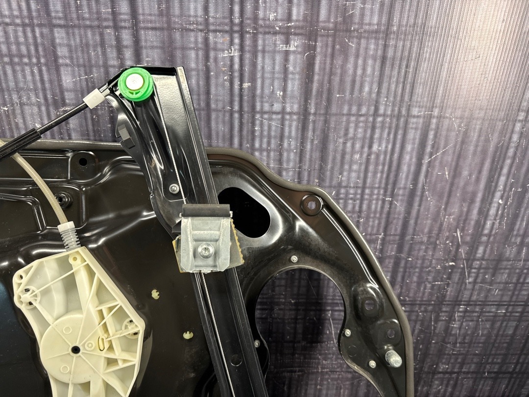 Стеклоподъемник, 2860 рублей, Красноярск