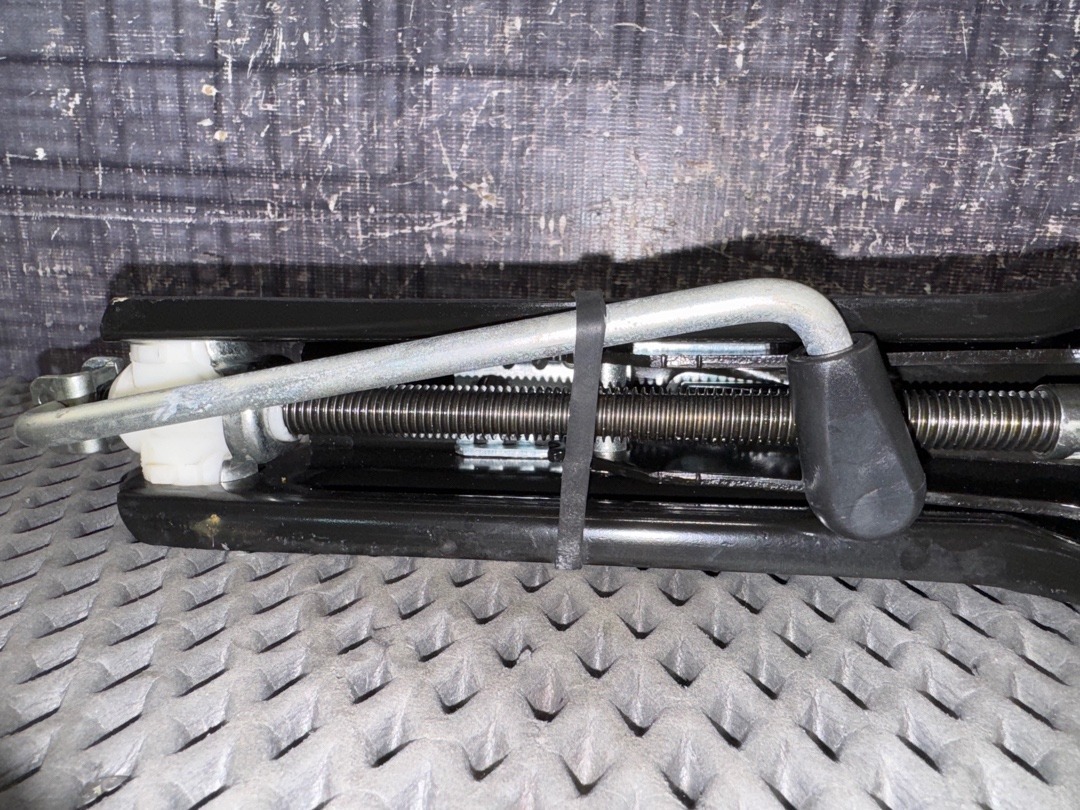 Домкрат, 3670 рублей, Красноярск