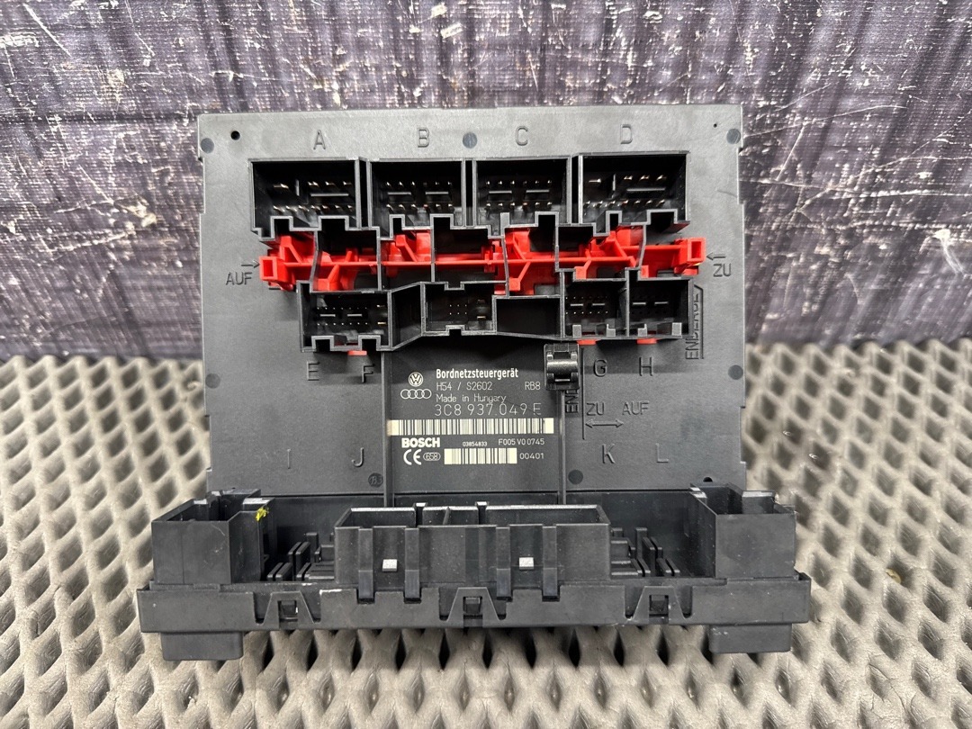 Блок управления бортовой сети, 3210 рублей, Красноярск